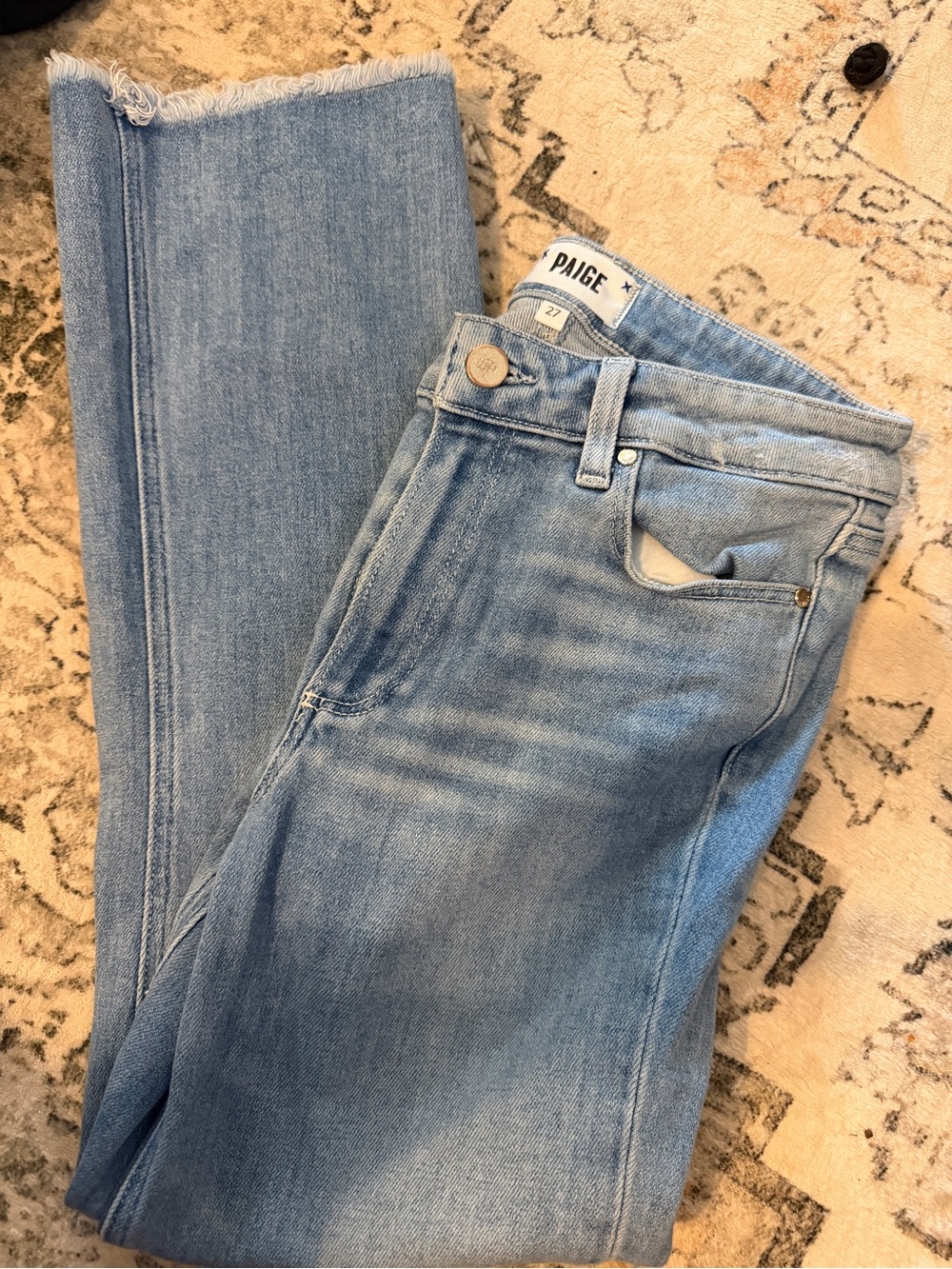 PAIGE Light Blue Cropped Ankle Jeans with Frayed Hem